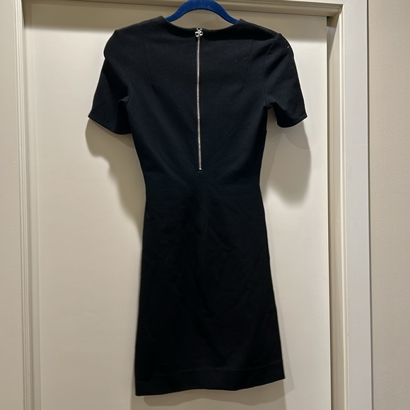 Babaton t-shirt dress - Picture 2 of 3